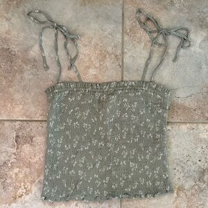 Abercrombie & Fitch Floral Green Smocked Tie Strap Crop Top Women’s Medium Boho